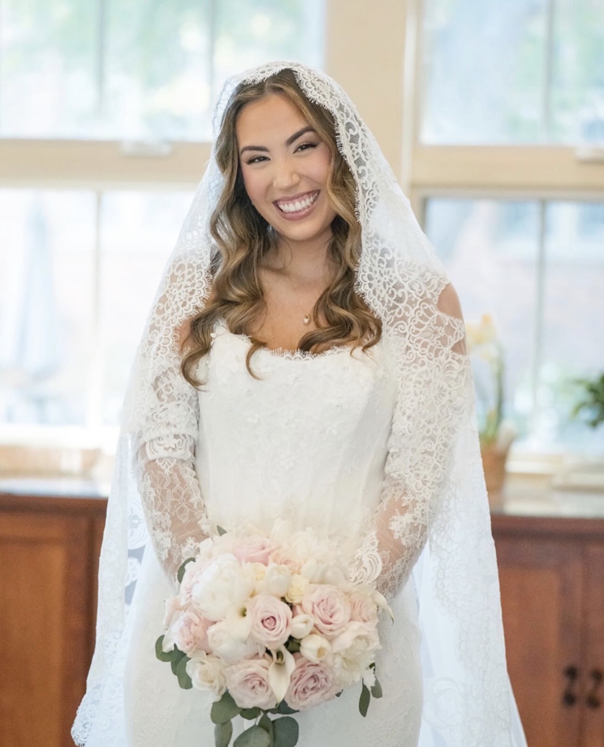 Bride with soft glam makeup by Maddy Donohue
